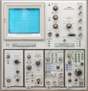 Tek-7904-front